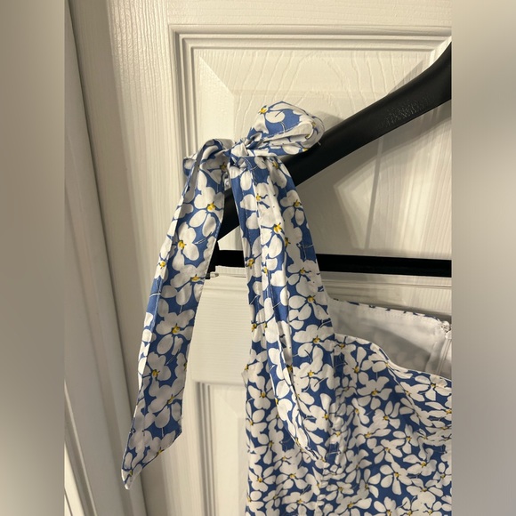 Spring Dress - Picture 5 of 7